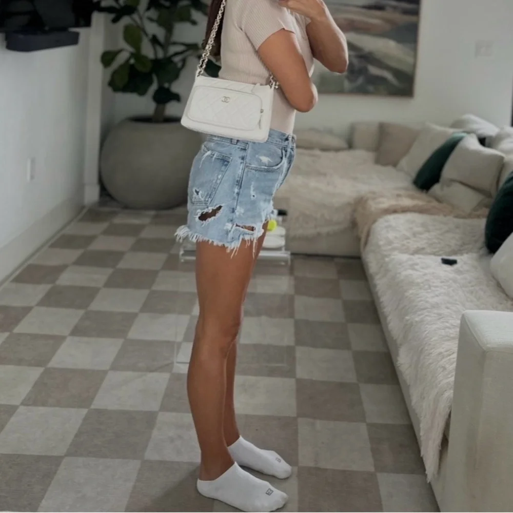 CHANEL White Quilted Crossbody Bag - Picture 2 of 15